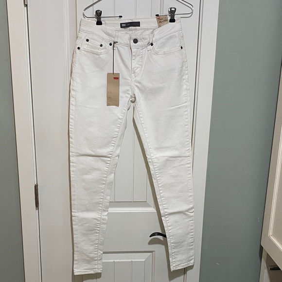 Levi's Women's 535 legging-Ultra Low Rise - Picture 1 of 6